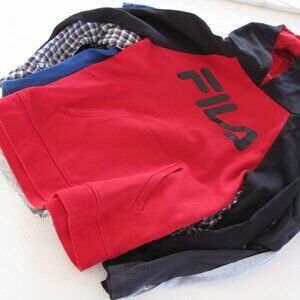 8 tops for boys 10/12 ans, very good condition or new